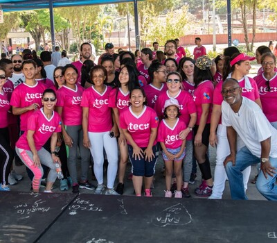 1ª CAMINHADA DE PEITO ABERTO CONTRA O CANCER DE MAMA COLÉGIO TEC-X