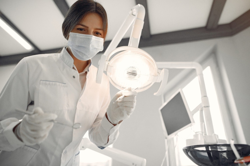 Auxiliar de Saúde Bucal